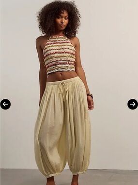 Free People Beads N  Breeze  Halter Top  Size Med  2026 Collection  GORGEOUS Top